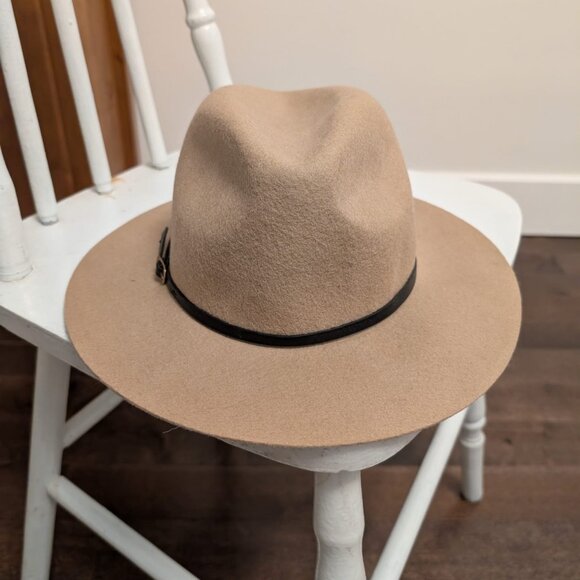 Felt hat - Picture 2 of 3